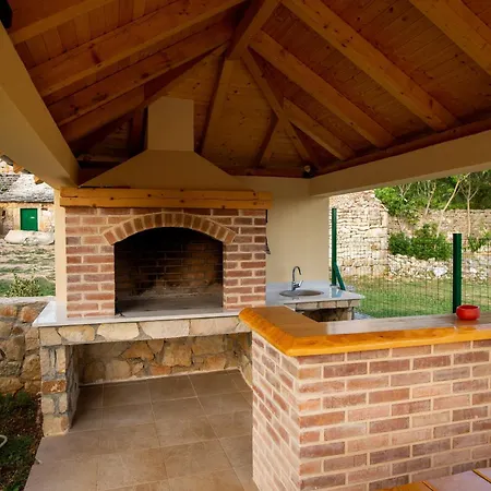 Vila Magic With Heated Pool *