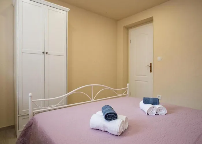 Magic With Heated Pool Villa *