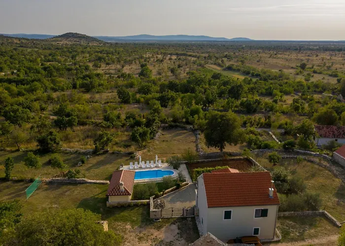 Magic With Heated Pool * Trbounje