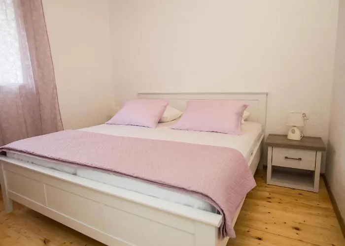 Villa Magic With Heated Pool