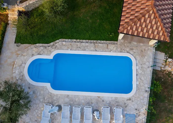 Villa Magic With Heated Pool