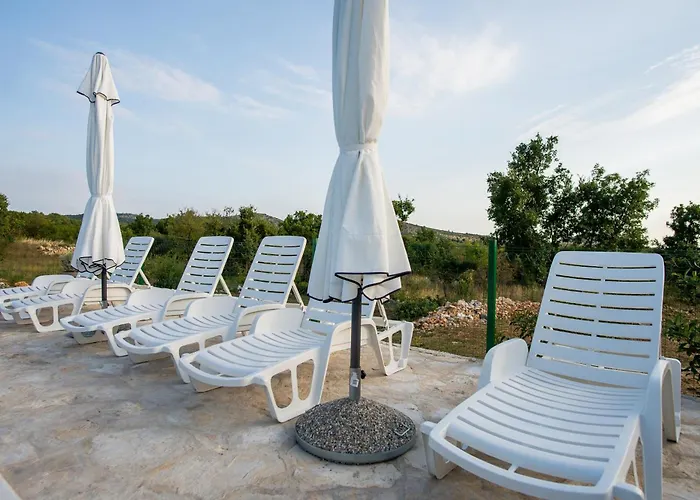 Magic With Heated Pool * Trbounje