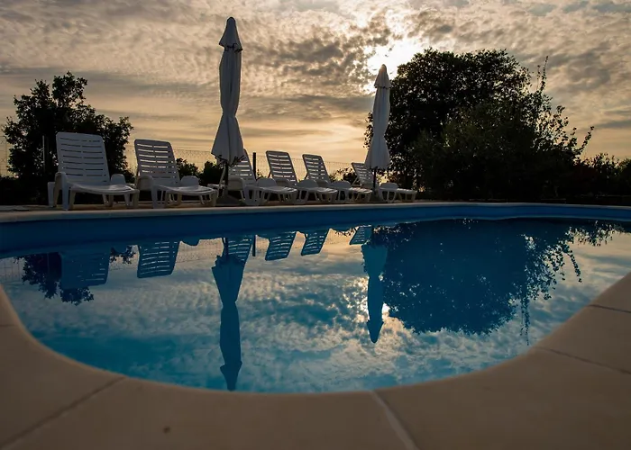 Magic With Heated Pool Trbounje